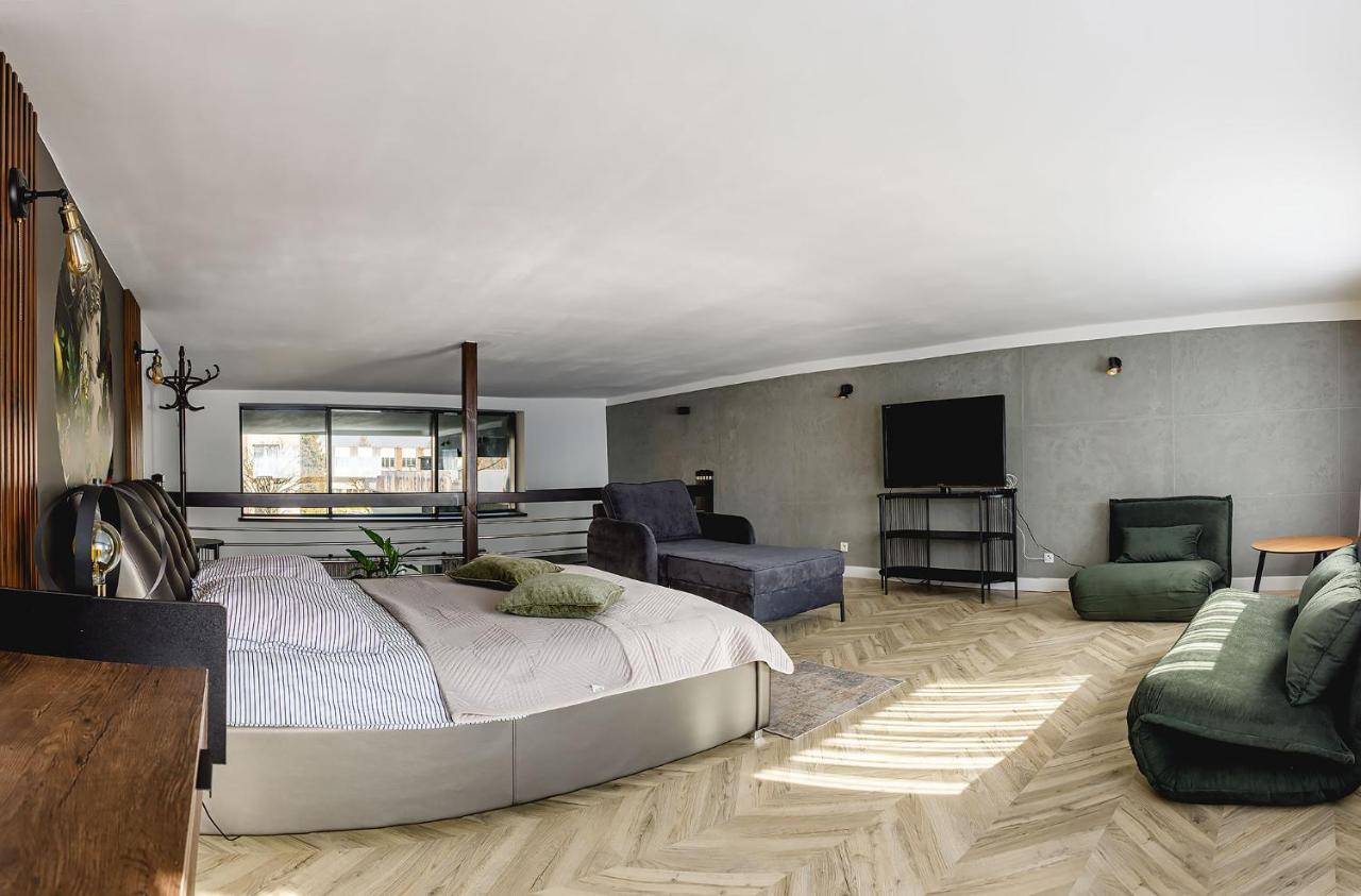 Apartament Dwupoziomowy Venus Częstochowa Exterior foto